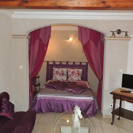 Appartamento Le Manoir De Goliath Toutainville Esterno foto