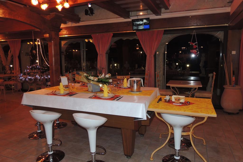 Le Manoir De Goliath Apartment Toutainville